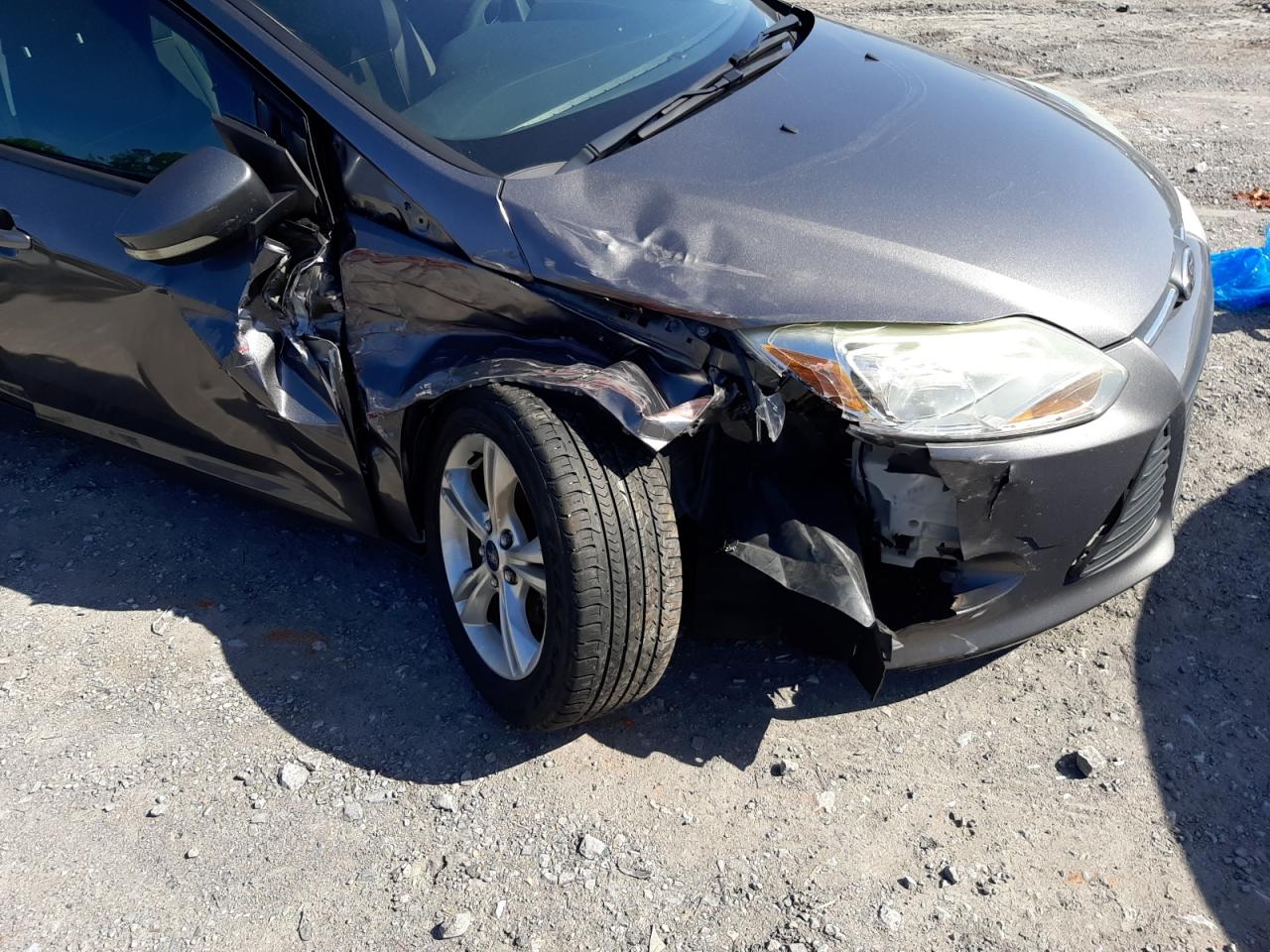 Photo 9 from auction – 2014 FORD FOCUS SE with VIN 1FADP3F28EL166012