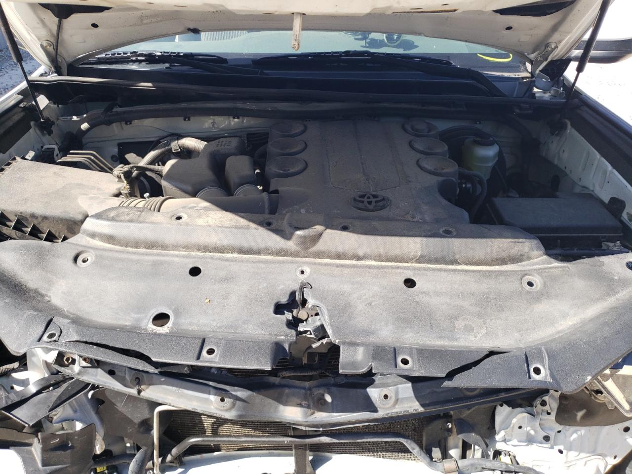 Photo 7 from auction – 2018 TOYOTA 4RUNNER SR with VIN JTEZU5JR5J5169209
