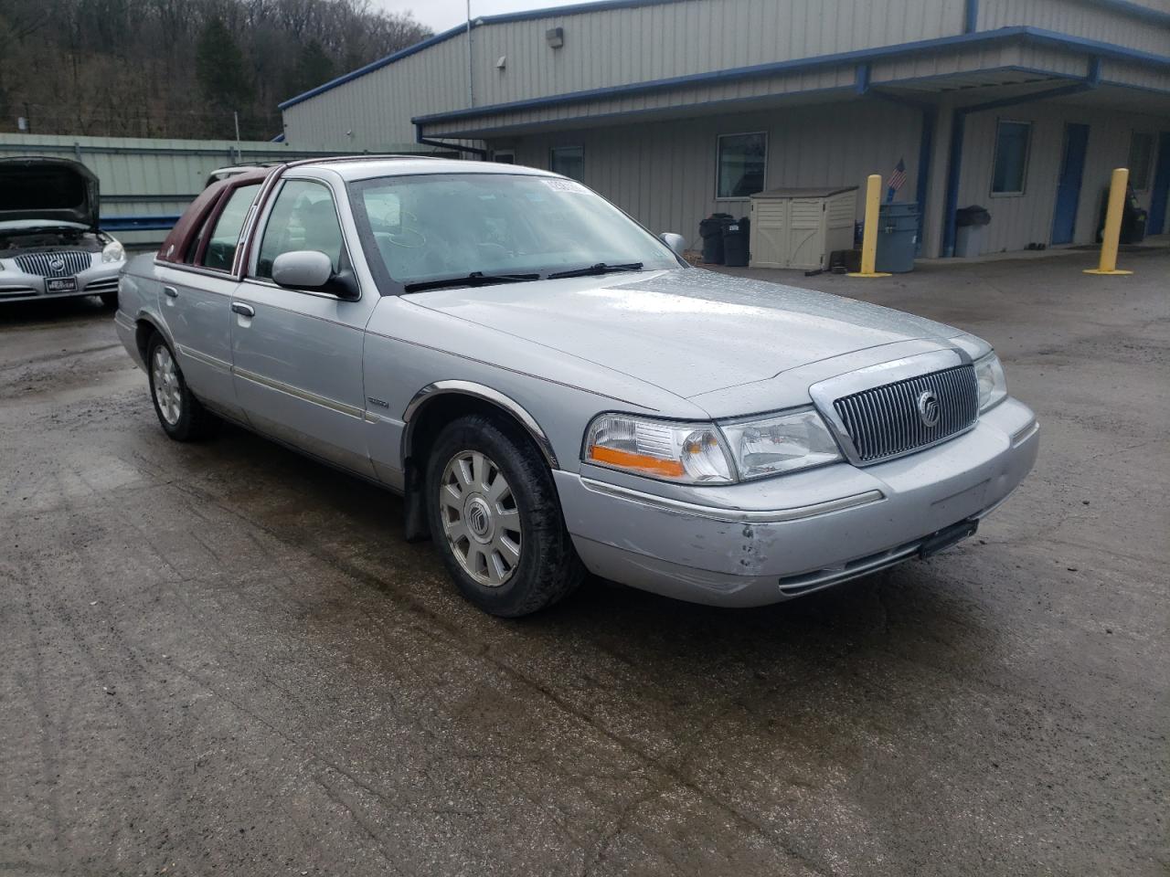 Photo 1 from auction – 2003 MERCURY GRAND MARQ with VIN 2MEFM75W83X667830