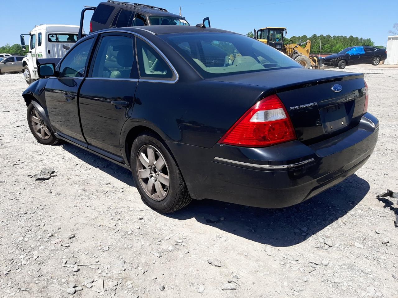 Photo 3 from auction – 2007 FORD FIVE HUNDR with VIN 1FAHP24197G144134
