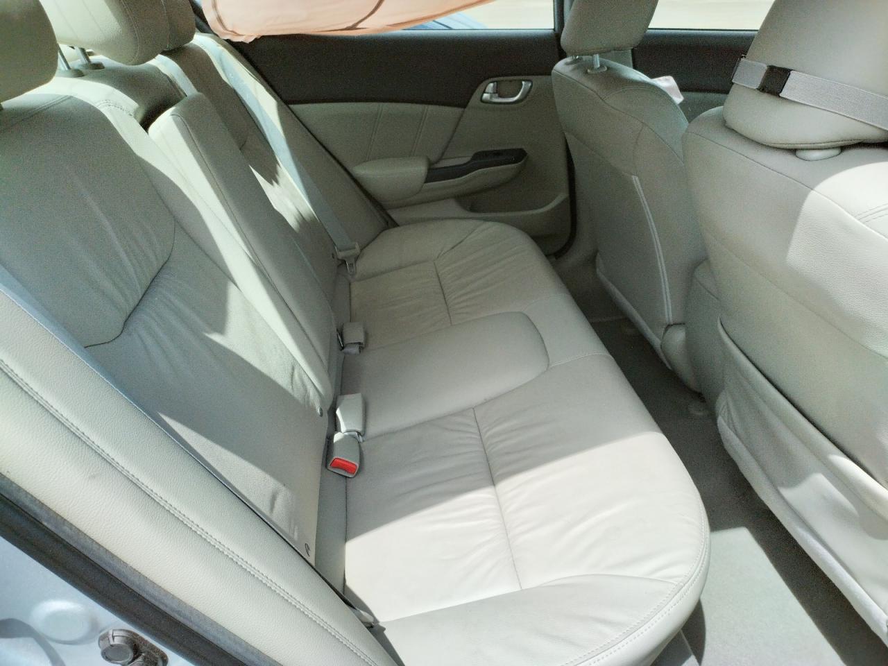Photo 6 from auction – 2012 HONDA CIVIC EXL with VIN 2HGFB2F92CH538447