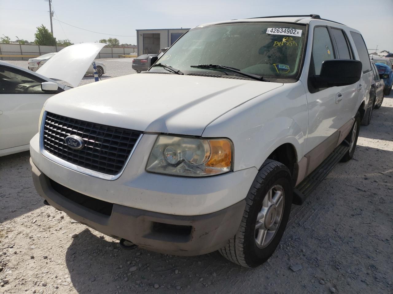 Photo 2 from auction – 2003 FORD EXPEDITION with VIN 1FMPU15L13LB81703