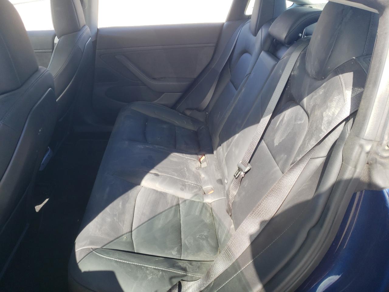 Photo 6 from auction – 2018 TESLA MODEL 3 with VIN 5YJ3E1EA2JF042789