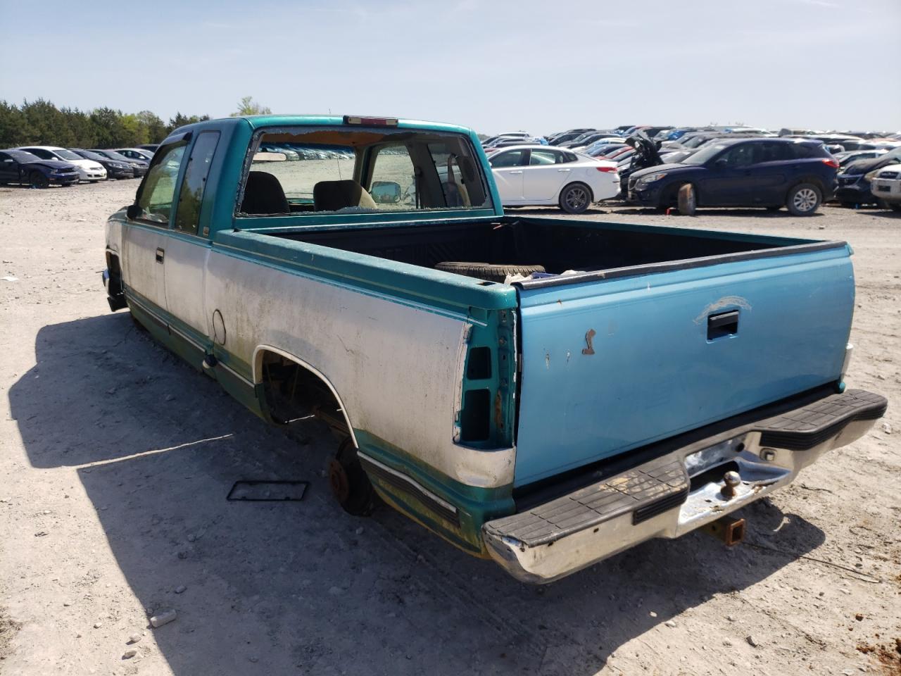 Photo 3 from auction – 1994 CHEVROLET GMT-400 C1 with VIN 2GCEC19K9R1140203