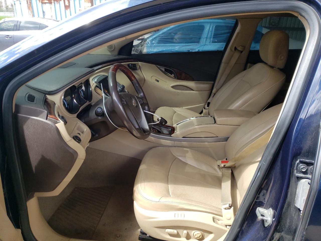 Photo 5 from auction – 2012 BUICK LACROSSE P with VIN 1G4GG5E36CF225031