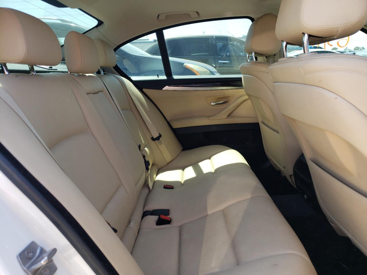 Photo 6 from auction – 2016 BMW 528 I with VIN WBA5A5C57GD528481