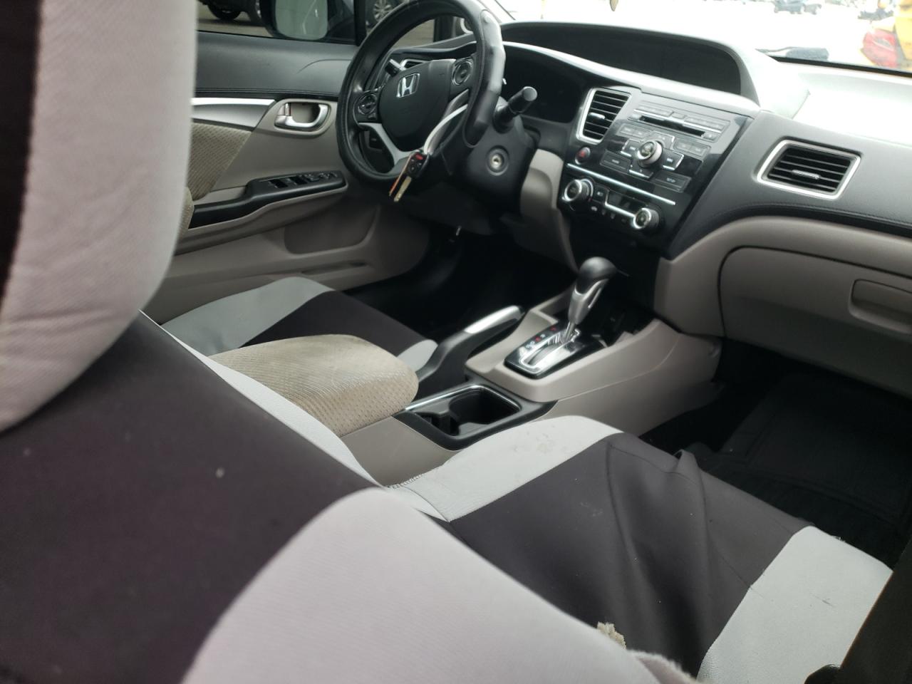 Photo 5 from auction – 2013 HONDA CIVIC HYBR with VIN 19XFB4F28DE002418