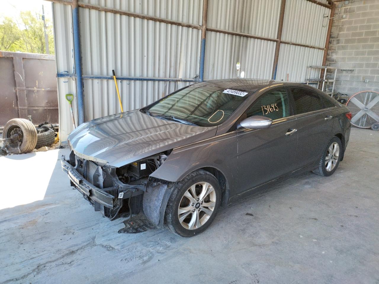 Photo 2 from auction – 2011 HYUNDAI SONATA SE with VIN 5NPEC4AC7BH267705