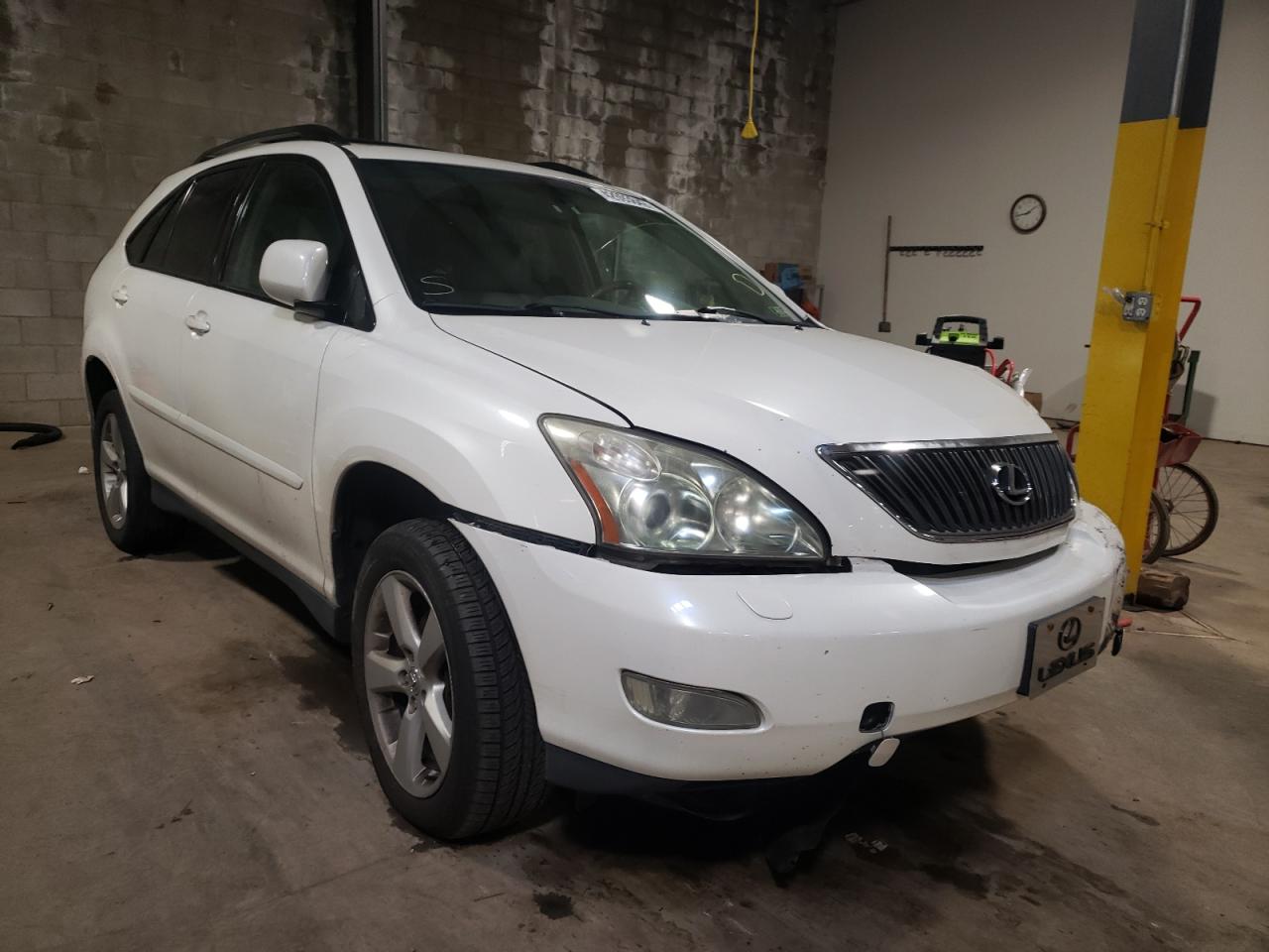 LEXUS RX 330 2004 with VIN 2T2HA31U04C007928 - Photo from auction