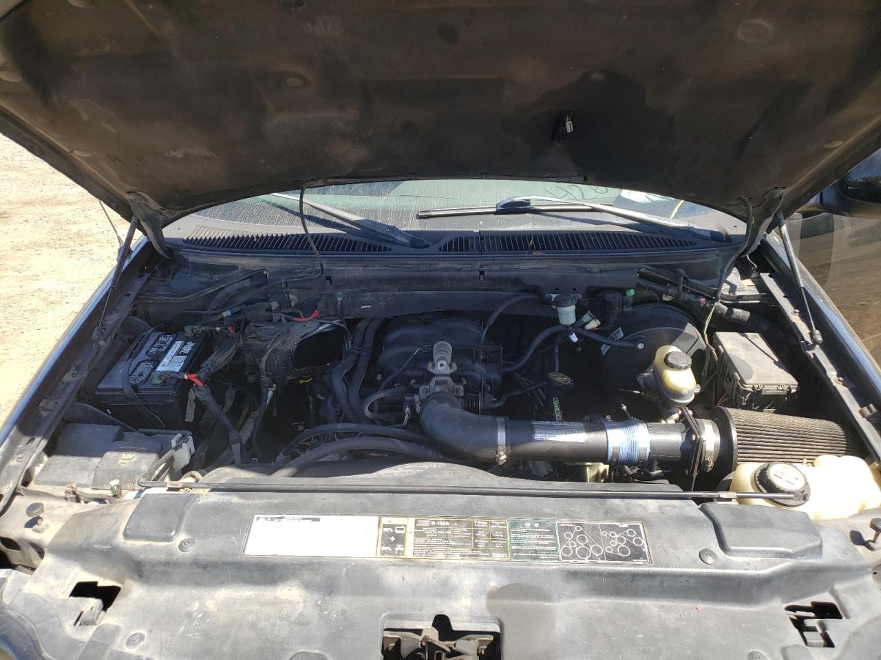 Photo 7 from auction – 2002 FORD F150 with VIN 2FTRF17202CA20599