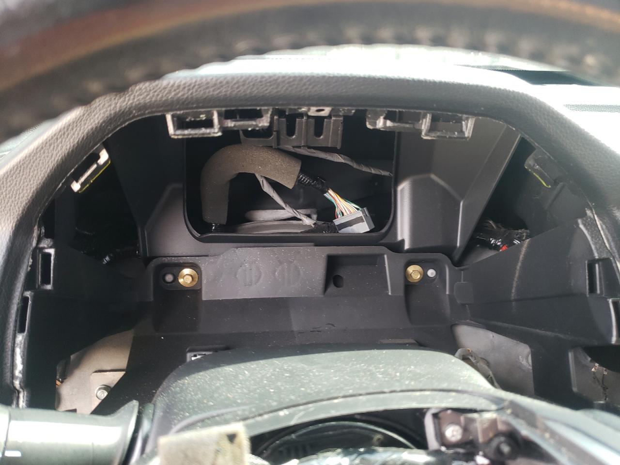 Photo 8 from auction – 2016 HONDA PILOT EXL with VIN 5FNYF5H52GB025895