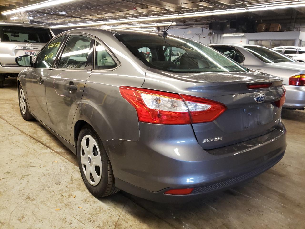 Photo 3 from auction – 2014 FORD FOCUS S with VIN 1FADP3E25EL263007