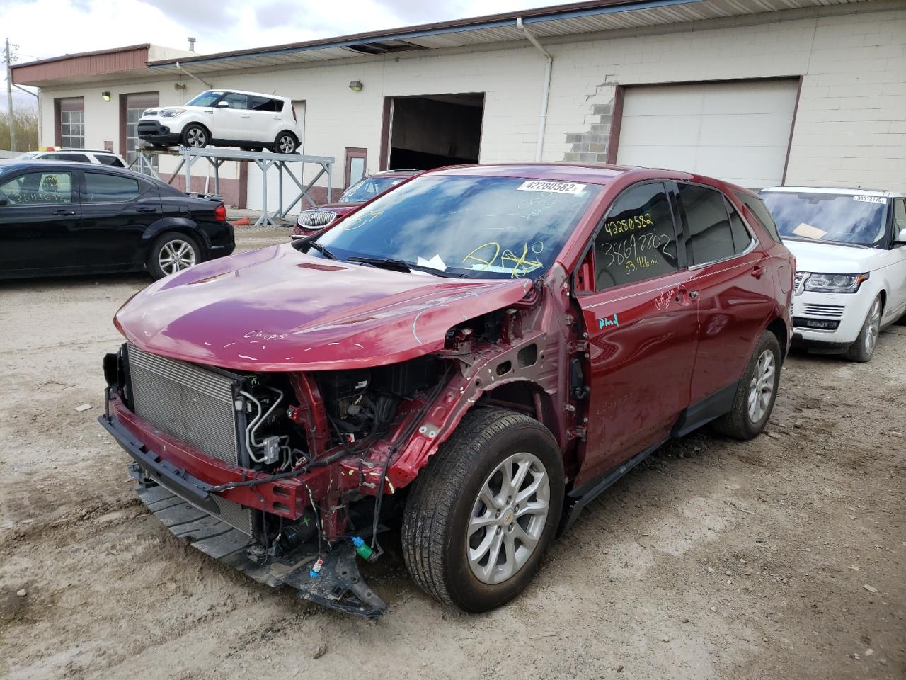 Photo 2 from auction – 2018 CHEVROLET EQUINOX LT with VIN 2GNAXJEV7J6209326