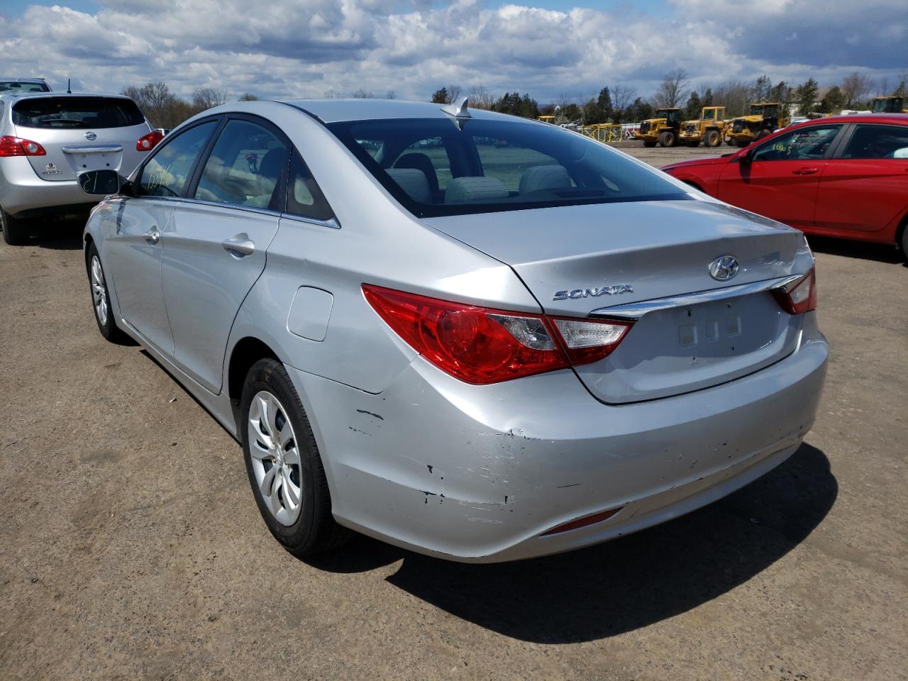 Photo 3 from auction – 2011 HYUNDAI SONATA GLS with VIN 5NPEB4AC3BH008115