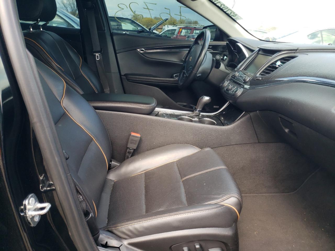 Photo 5 from auction – 2018 CHEVROLET IMPALA PRE with VIN 2G1125S38J9107039