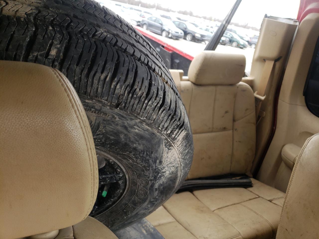 Photo 6 from auction – 2007 CHEVROLET SILVERADO with VIN 1GCEK19017Z533411