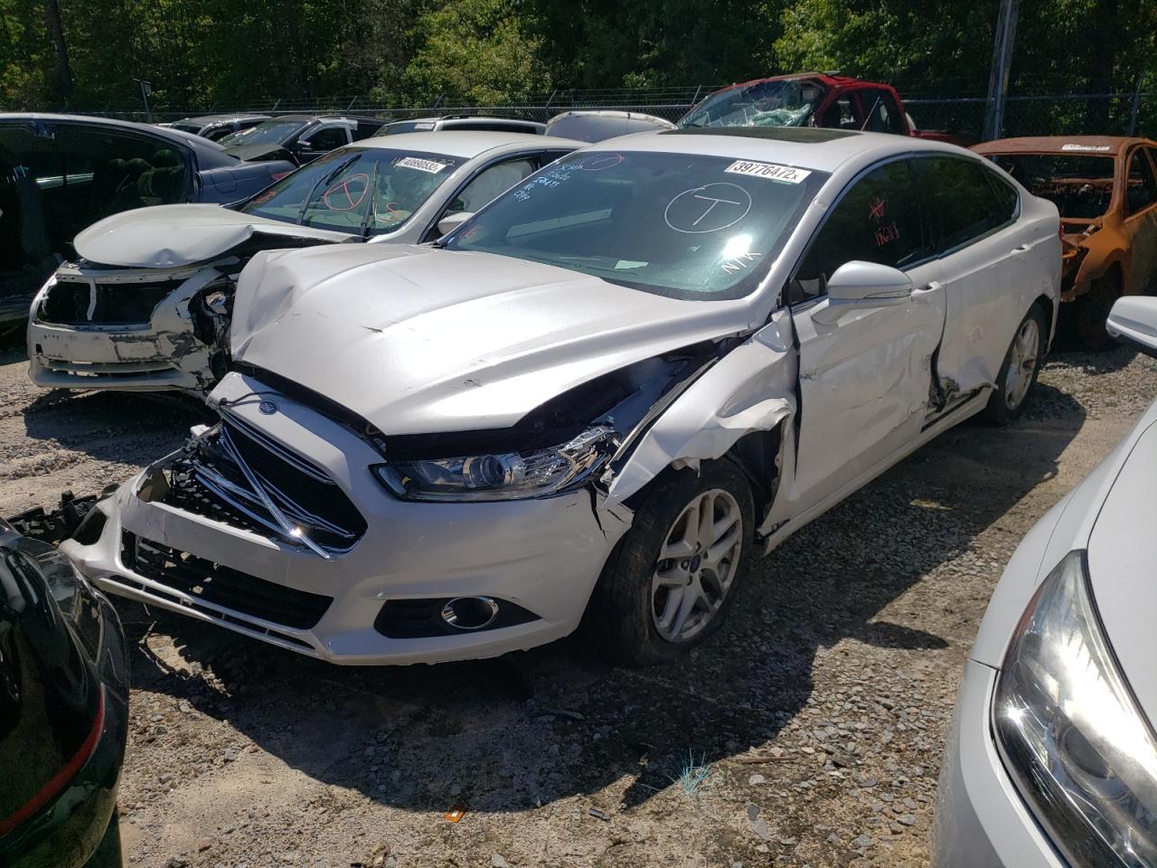 Photo 2 from auction – 2016 FORD FUSION SE with VIN 3FA6P0HD7GR331722