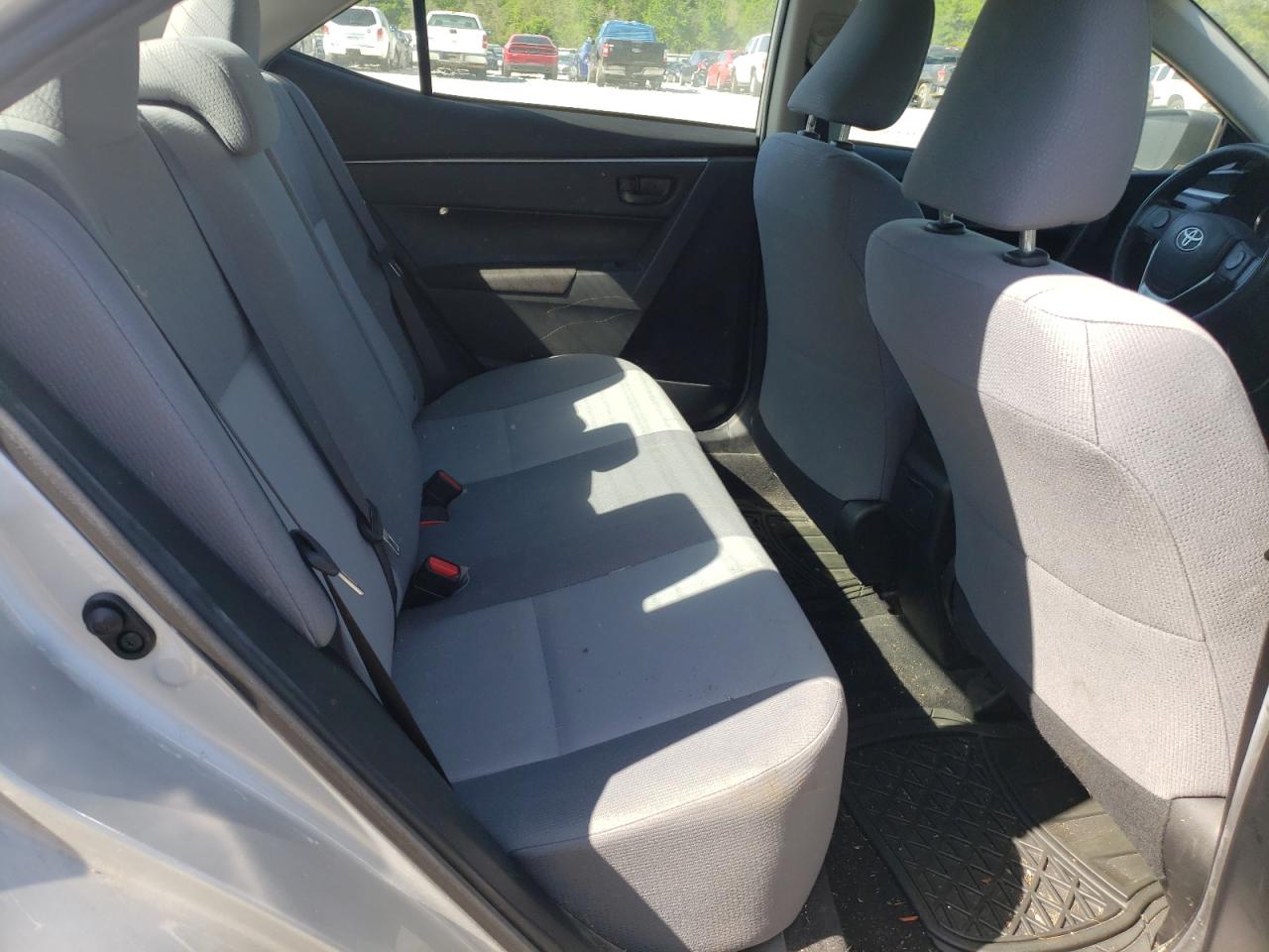 Photo 6 from auction – 2015 TOYOTA COROLLA L with VIN 2T1BURHE3FC337634