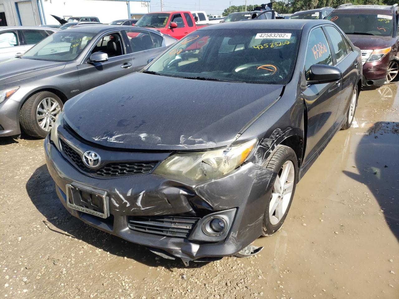 Photo 2 from auction – 2012 TOYOTA CAMRY BASE with VIN 4T1BF1FK7CU044835