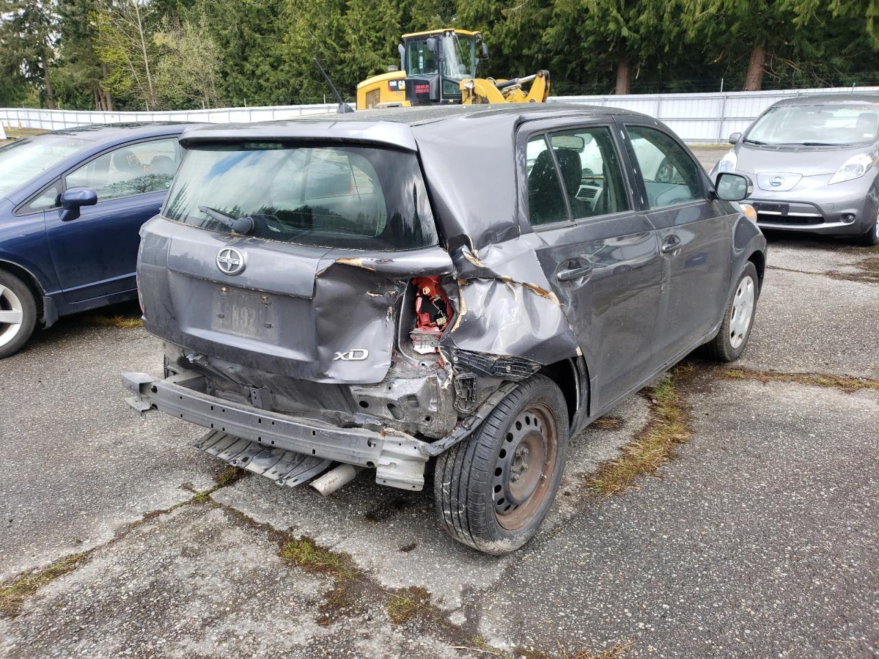 Photo 4 from auction – 2011 TOYOTA SCION XD with VIN JTKKU4B44B1012131