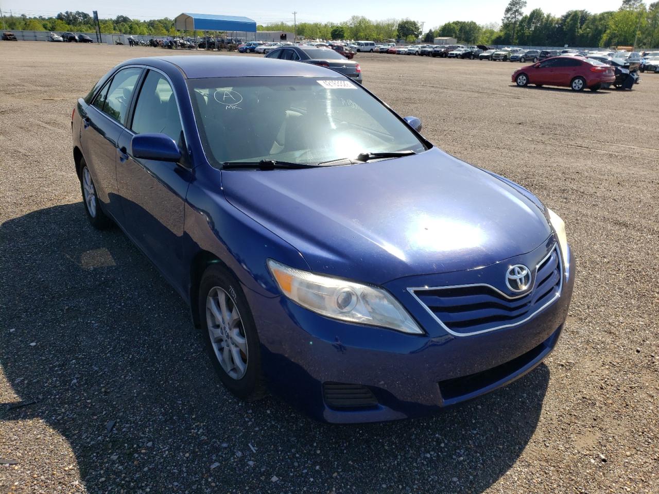 TOYOTA CAMRY BASE 2011 مع رقم تعريف المركبة 4T1BF3EK5BU733154 - صورة من المزاد