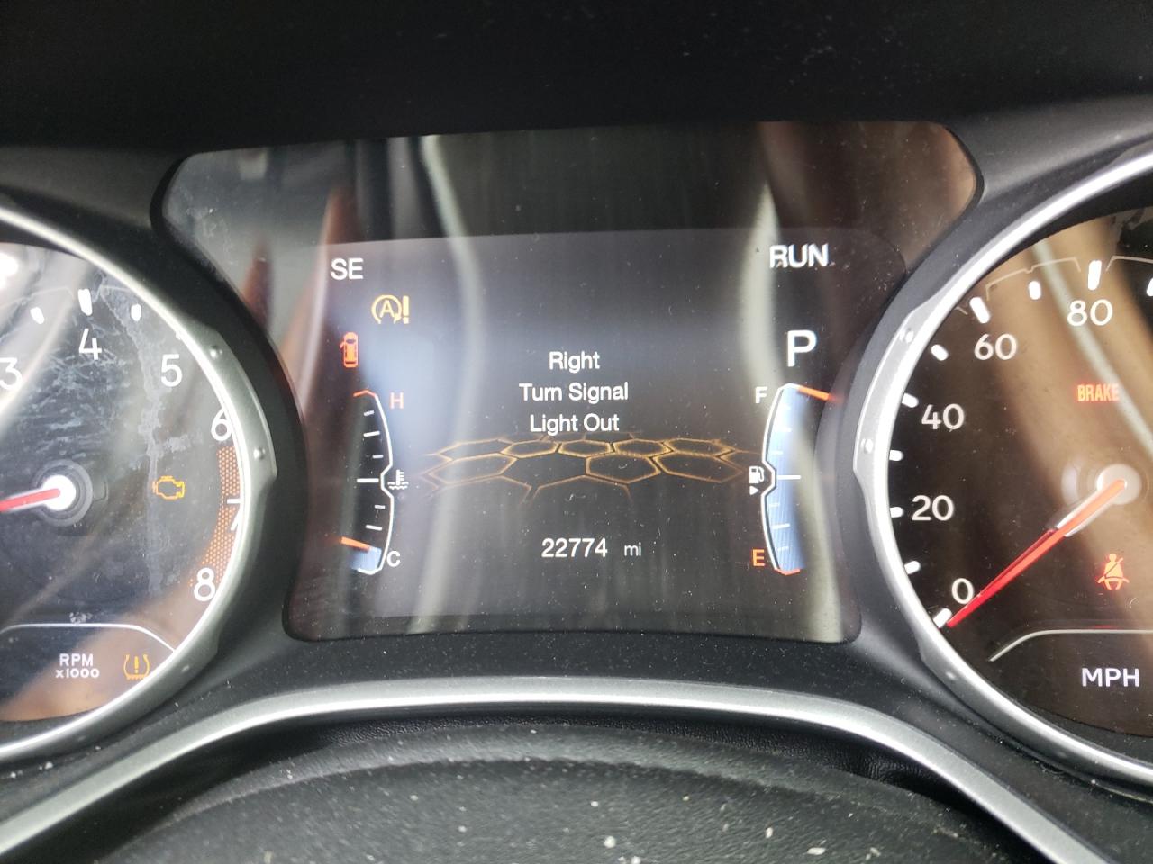 Photo 8 from auction – 2019 JEEP COMPASS LA with VIN 3C4NJDBB3KT599037