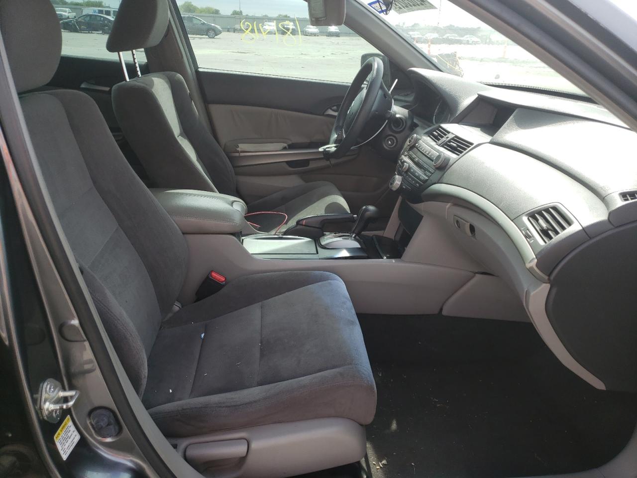 Photo 5 from auction – 2008 HONDA ACCORD EX with VIN JHMCP26748C009656
