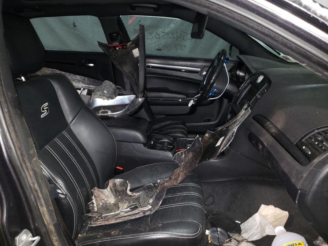Photo 5 from auction – 2015 CHRYSLER 300 S with VIN 2C3CCABGXFH932137