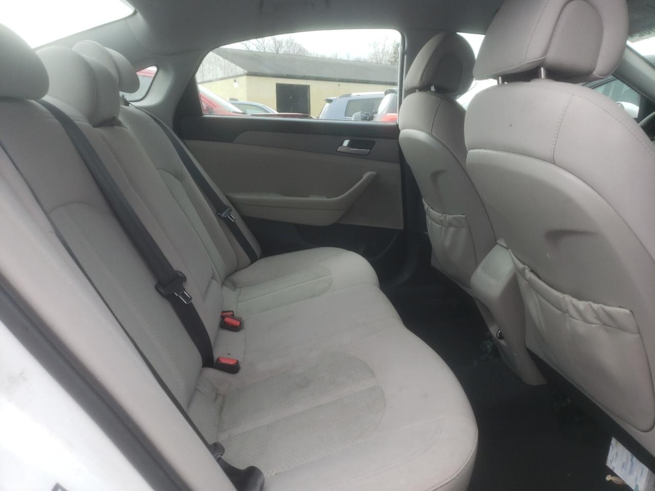 Photo 6 from auction – 2016 HYUNDAI SONATA SE with VIN 5NPE24AFXGH328422