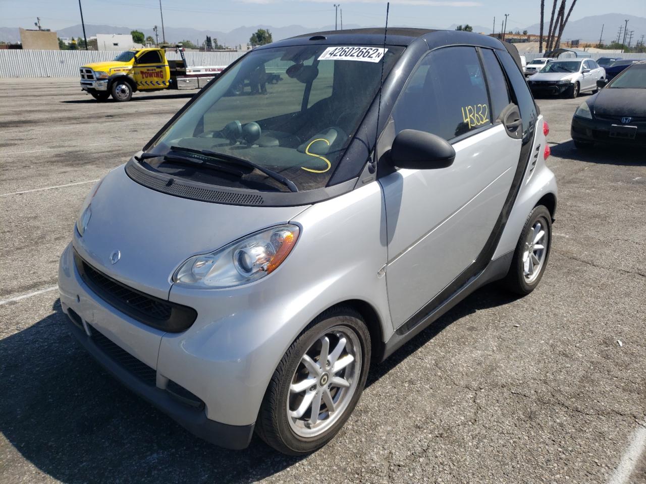 Photo 2 from auction – 2008 SMART FORTWO PAS with VIN WMEEK31X38K147900