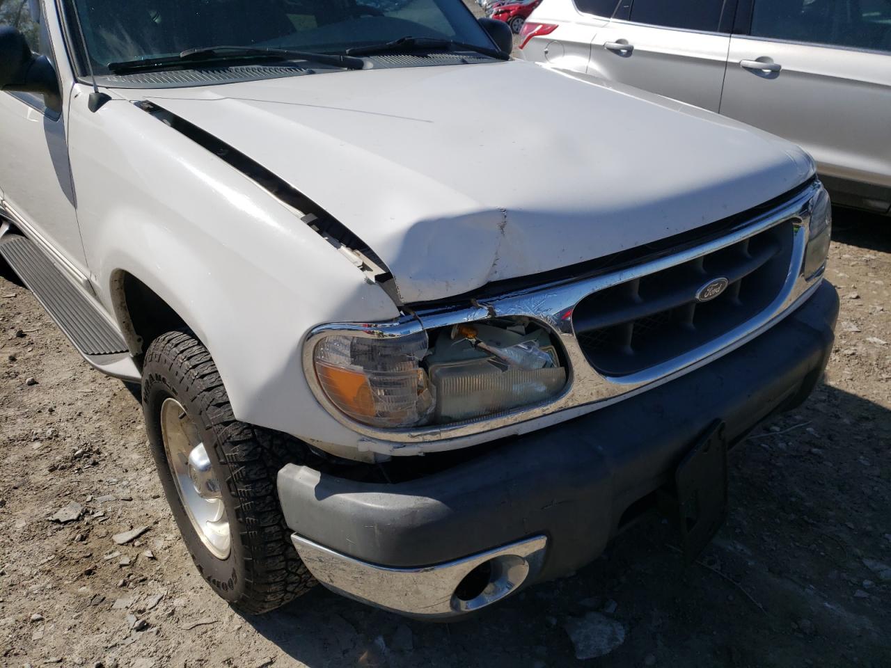 Photo 9 from auction – 2000 FORD EXPLORER X with VIN 1FMZU73E7YZA27081