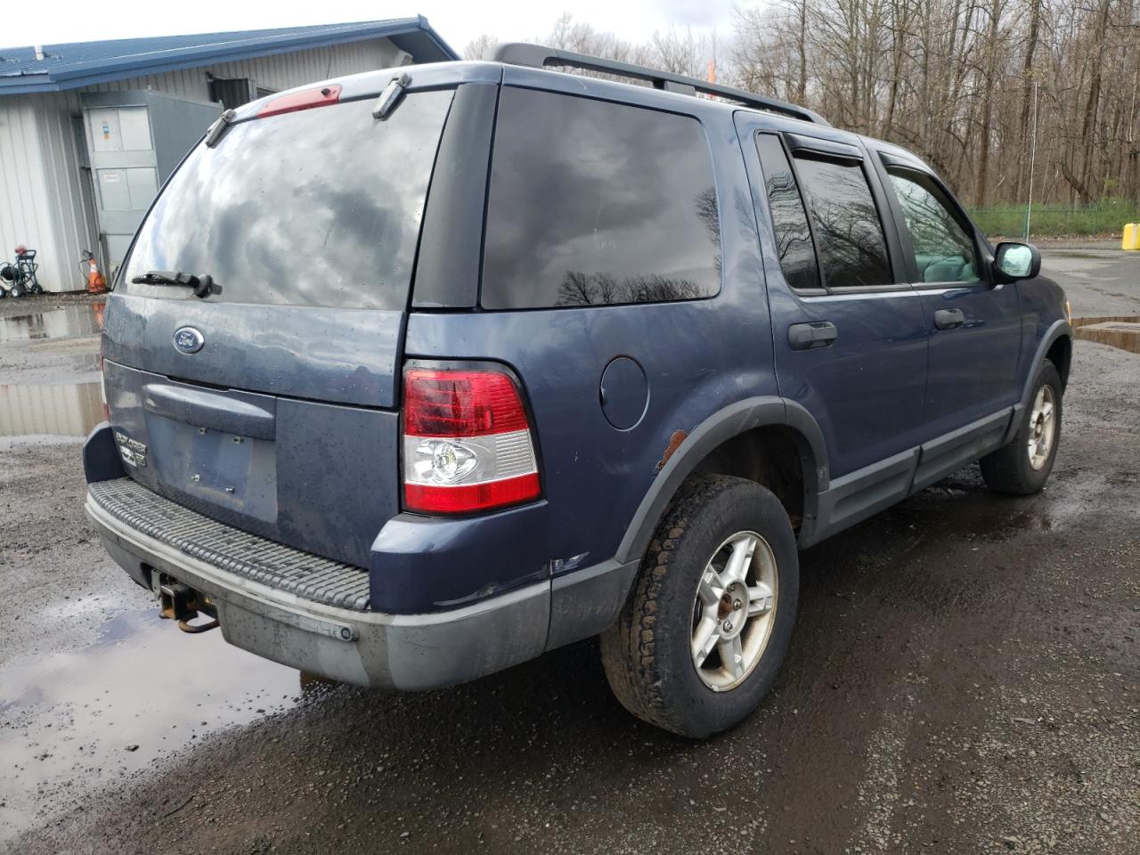 Photo 4 from auction – 2003 FORD EXPLORER X with VIN 1FMZU73K73UA53692