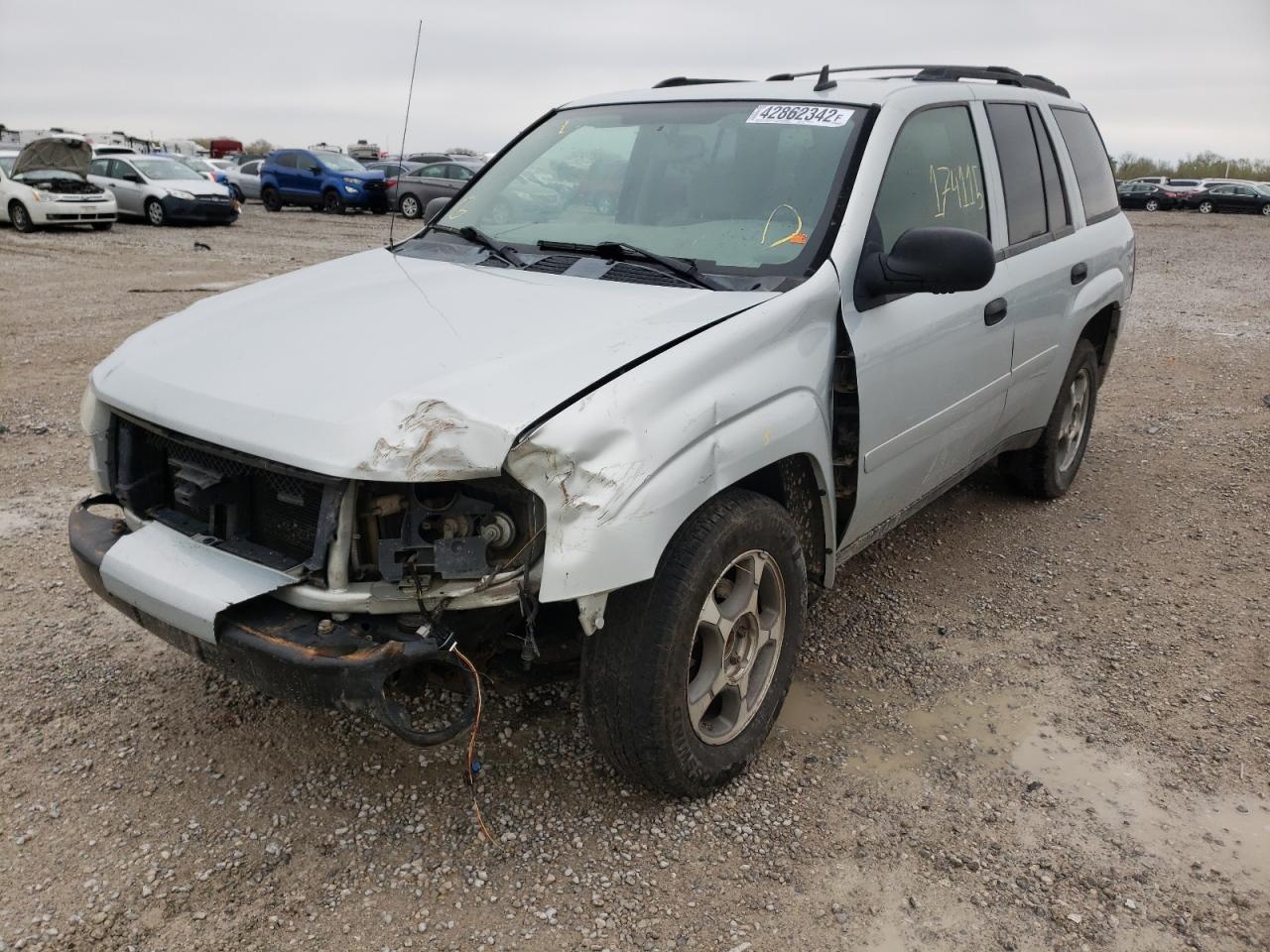 Photo 2 from auction – 2007 CHEVROLET TRAILBLAZE with VIN 1GNDS13S772137232
