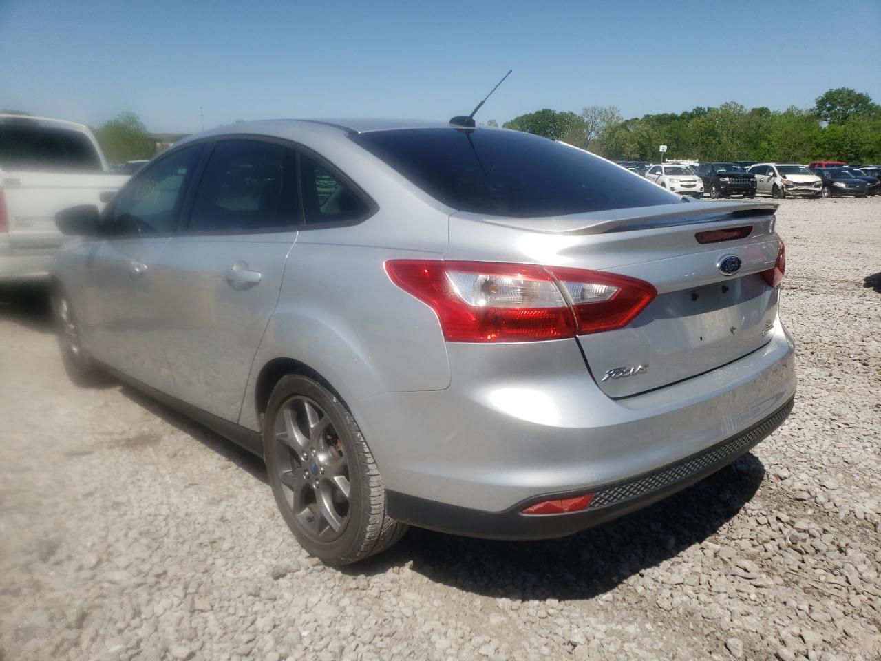 Photo 3 from auction – 2013 FORD FOCUS SE with VIN 1FADP3F25DL220445