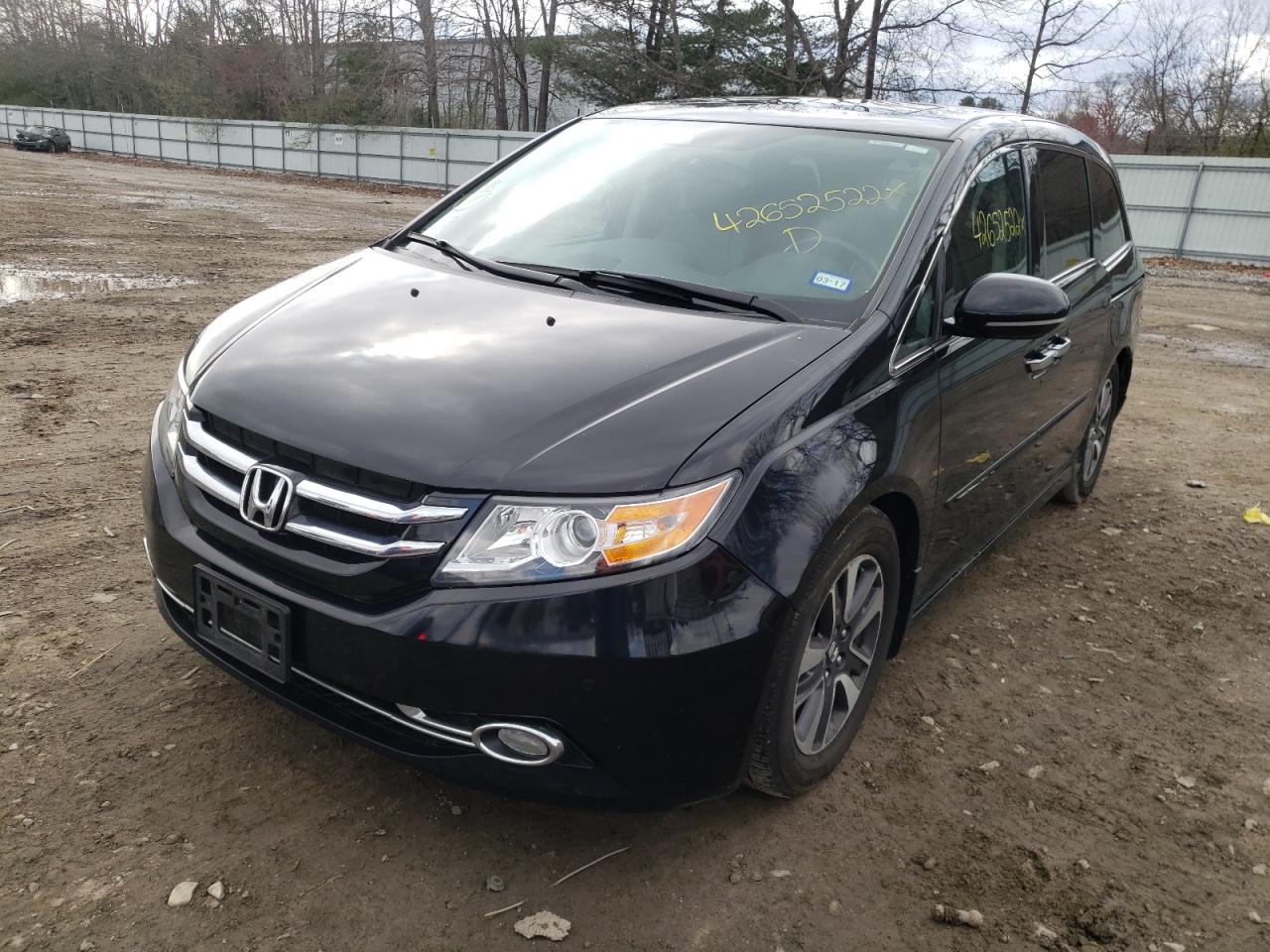 Photo 2 from auction – 2014 HONDA ODYSSEY TO with VIN 5FNRL5H93EB015728