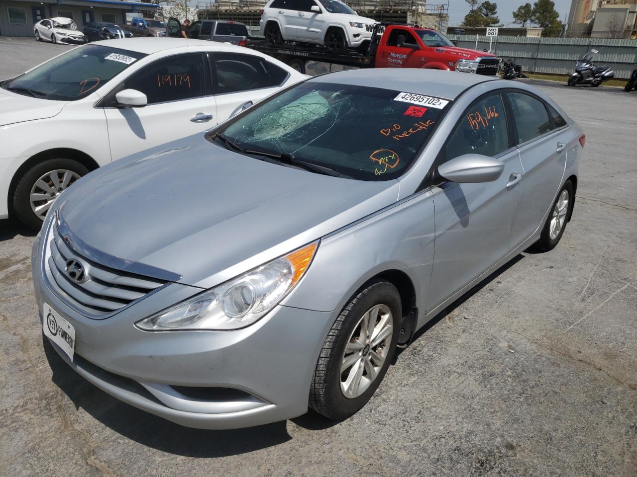 Photo 2 from auction – 2013 HYUNDAI SONATA GLS with VIN 5NPEB4AC9DH615865