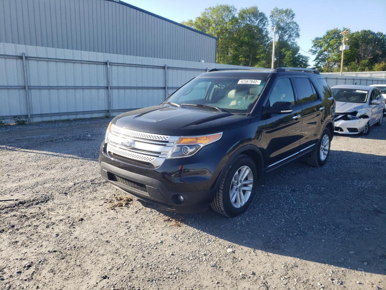 Photo 2 from auction – 2014 FORD EXPLORER X with VIN 1FM5K7D83EGA41239
