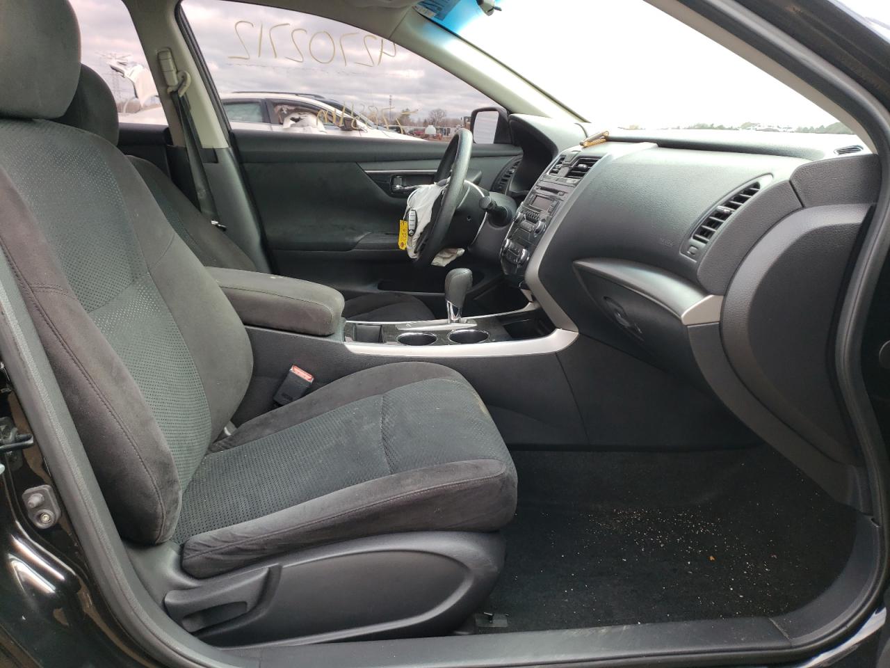 Photo 5 from auction – 2014 NISSAN ALTIMA 2.5 with VIN 1N4AL3AP0EN346154