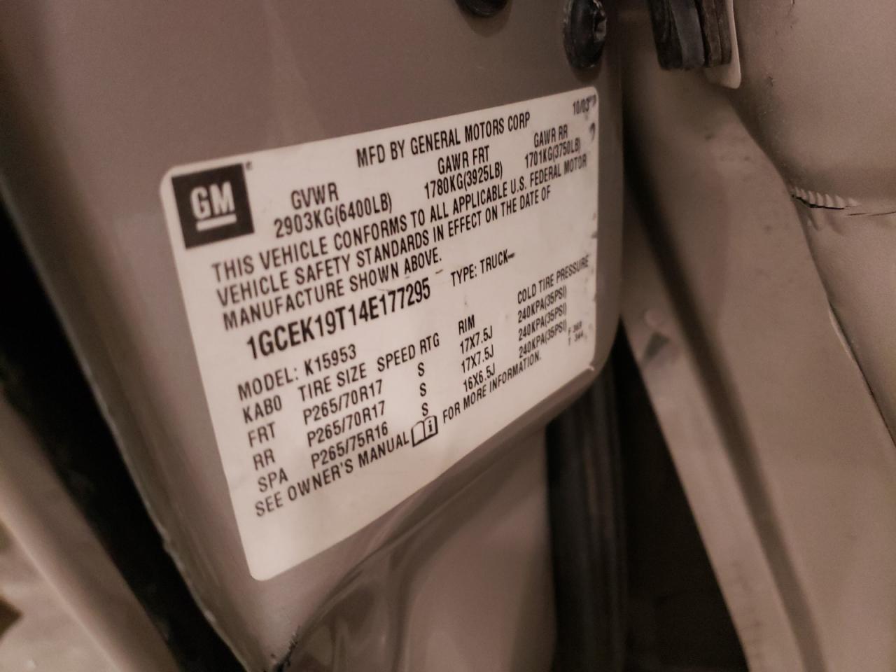 Photo 10 from auction – 2004 CHEVROLET SILVERADO with VIN 1GCEK19T14E177295