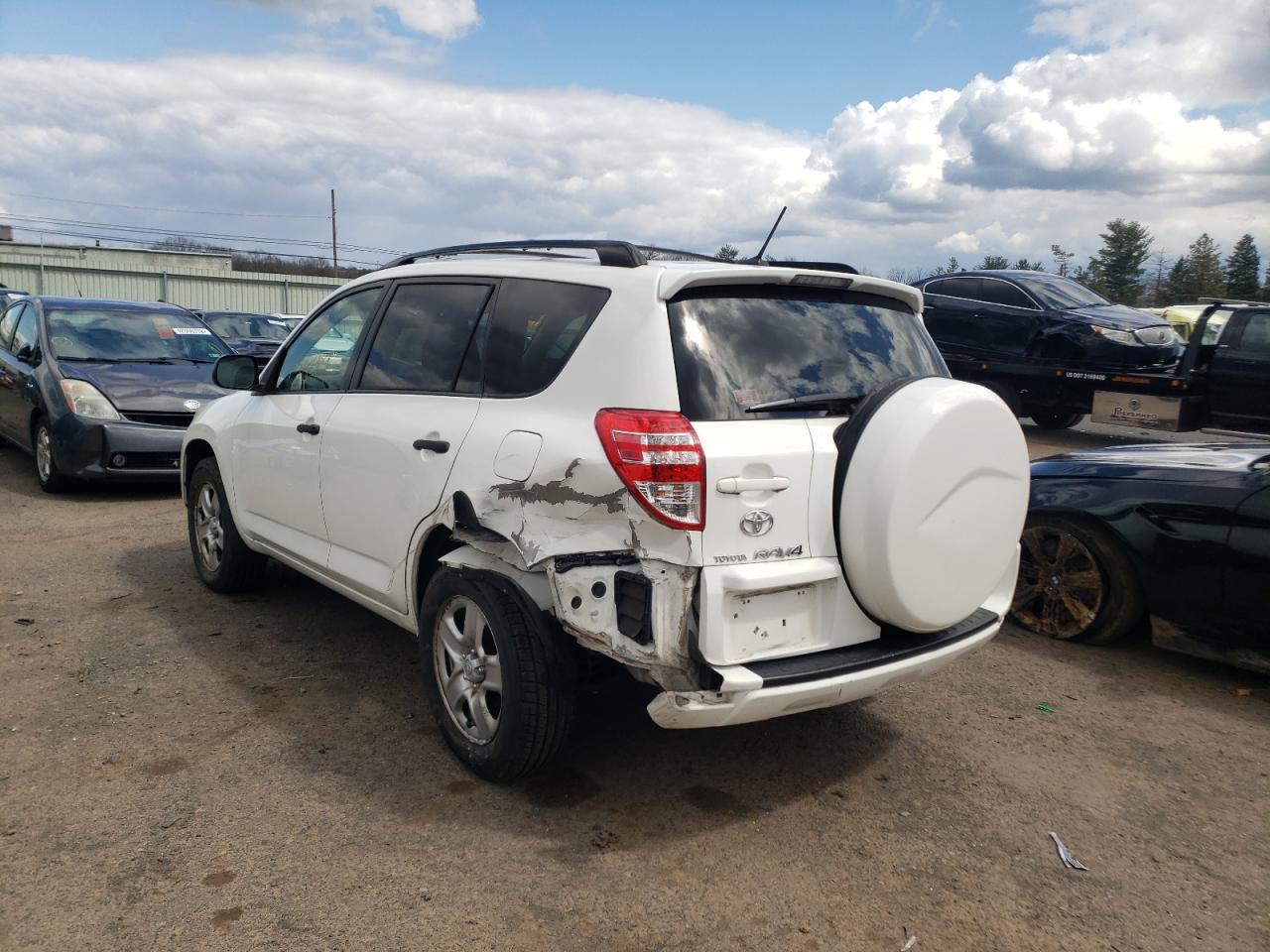 Photo 3 from auction – 2009 TOYOTA RAV4 with VIN JTMBF33V495010384