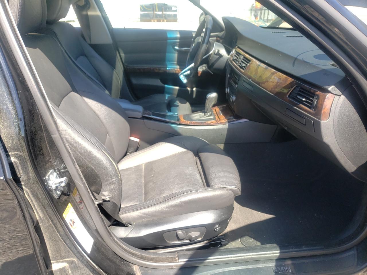 Photo 5 from auction – 2007 BMW 328 I with VIN WBAVA33507KX74479