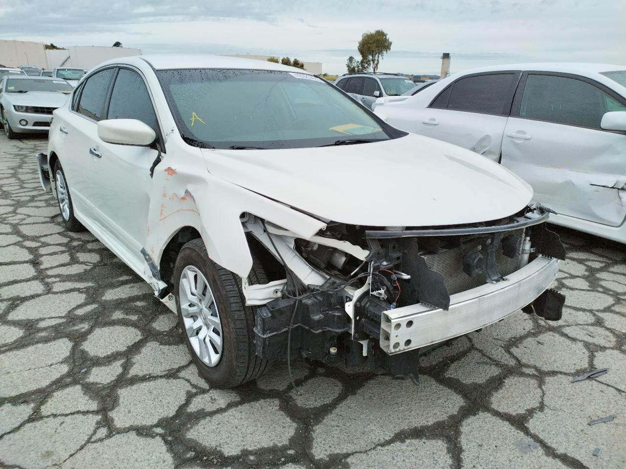 NISSAN ALTIMA 2.5 2014 with VIN 1N4AL3AP6EN216296 - Photo from auction
