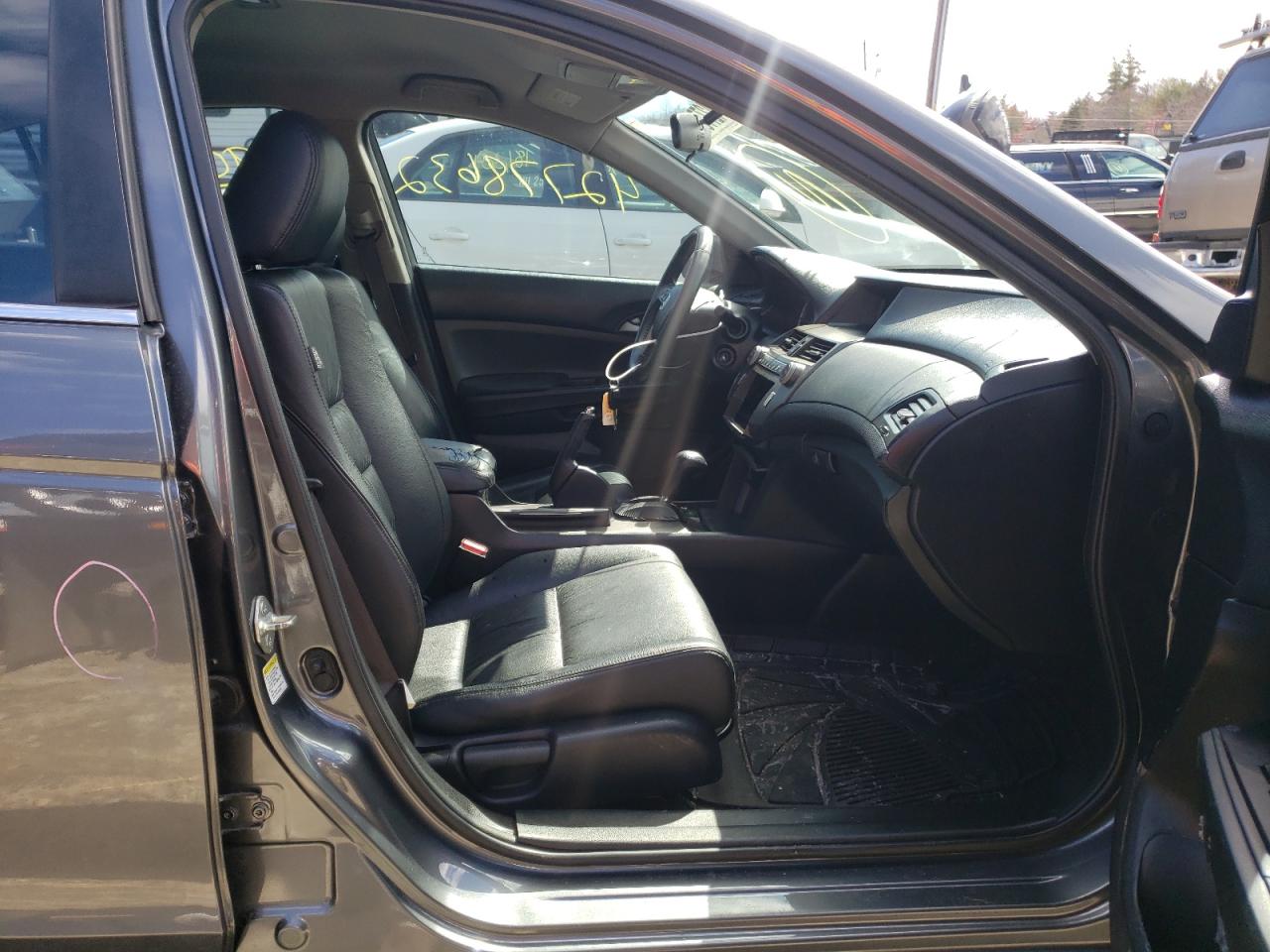 Photo 5 from auction – 2012 HONDA ACCORD SE with VIN 1HGCP2F63CA239753