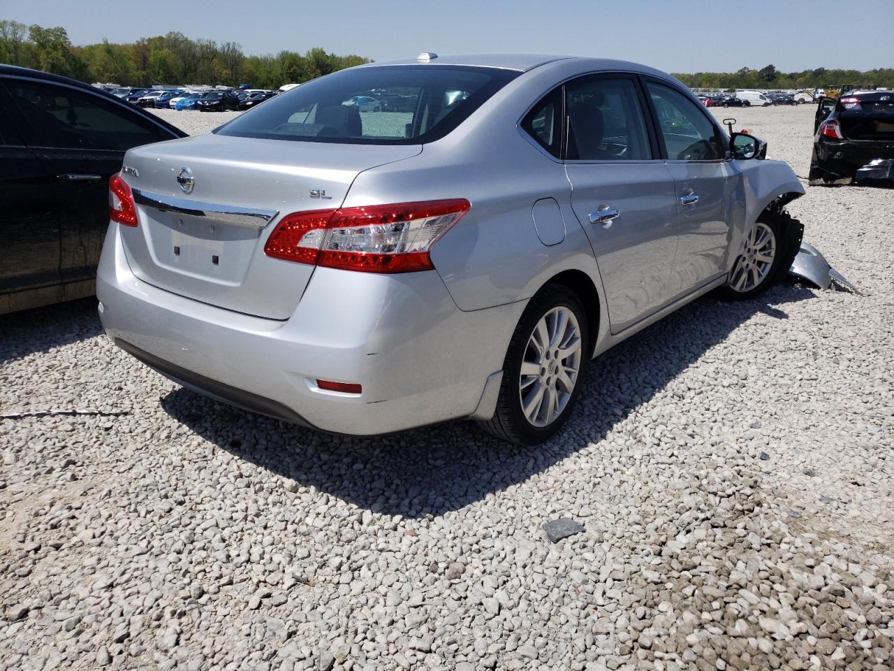 Photo 4 from auction – 2015 NISSAN SENTRA S with VIN 3N1AB7AP1FY268978