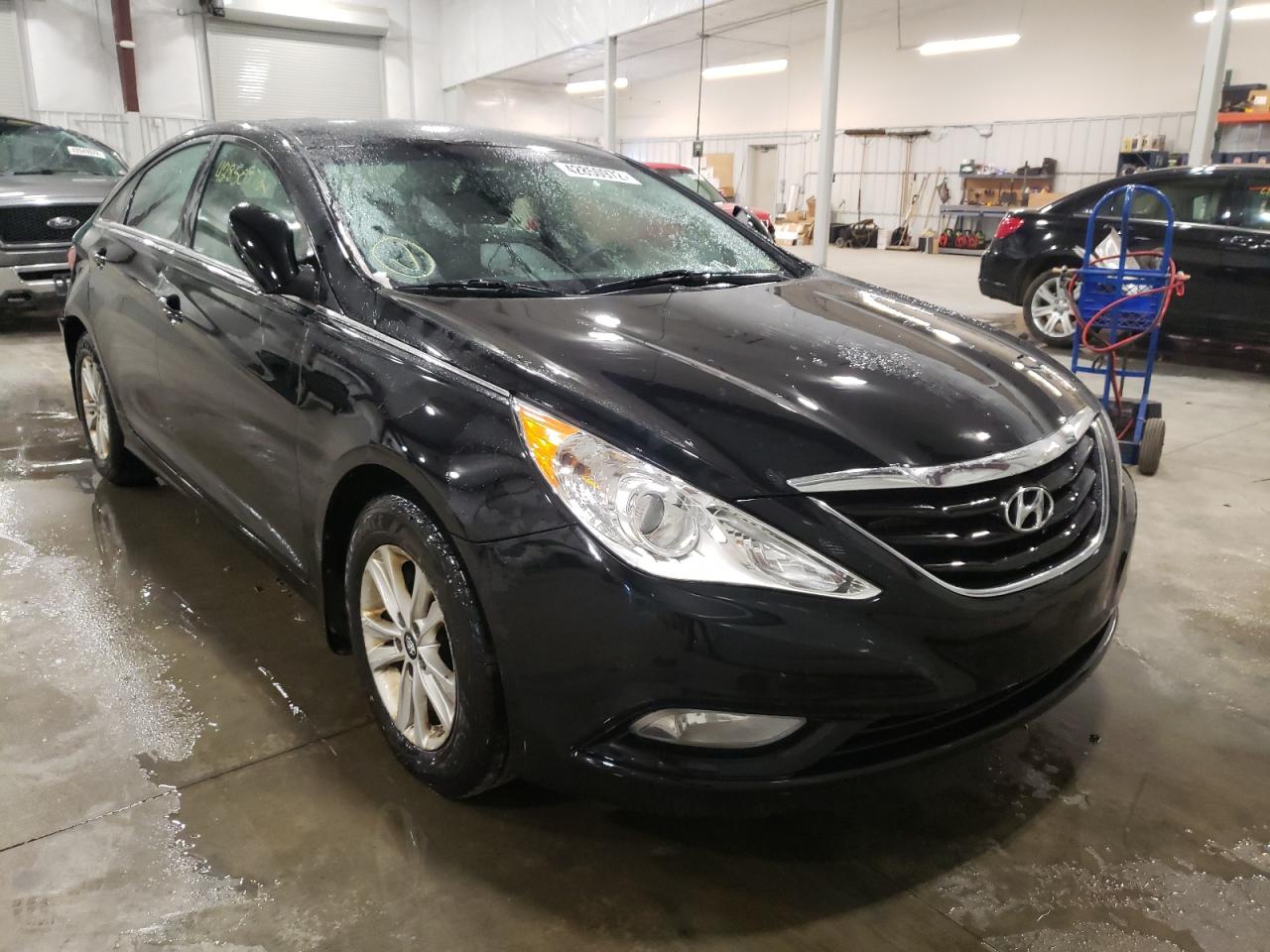 Photo 1 from auction – 2013 HYUNDAI SONATA GLS with VIN 5NPEB4AC9DH695569