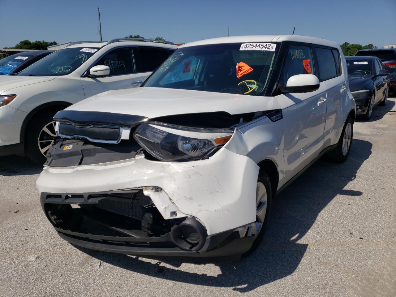 Photo 2 from auction – 2016 KIA SOUL with VIN KNDJN2A26G7379749