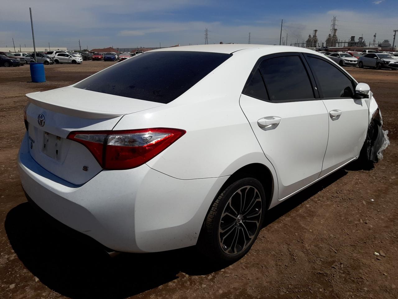 Photo 4 from auction – 2016 TOYOTA COROLLA L with VIN 5YFBURHE4GP501751
