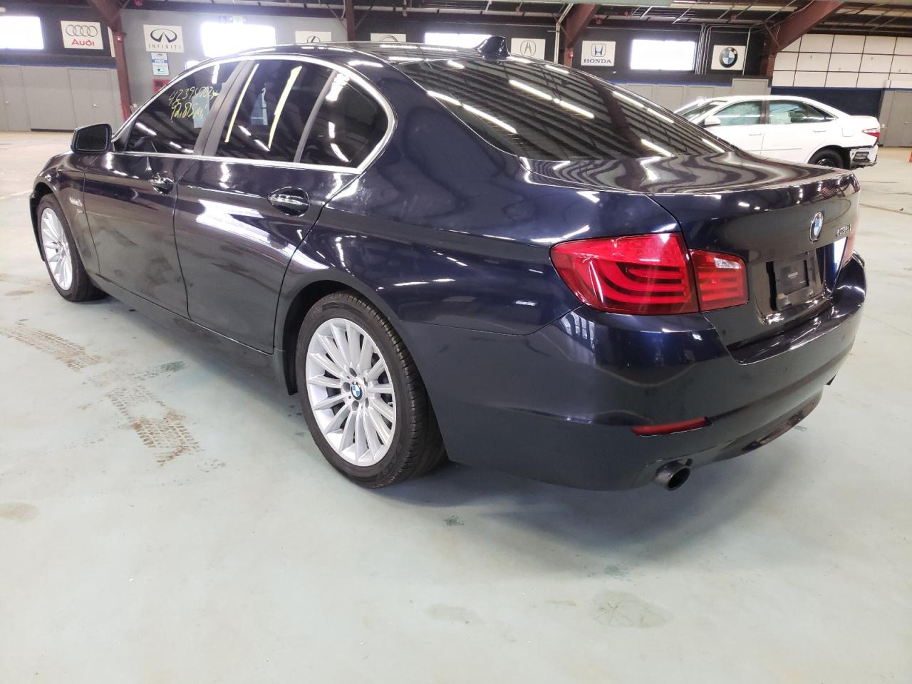 Photo 3 from auction – 2012 BMW 535 XI with VIN WBAFU7C57CDU62970