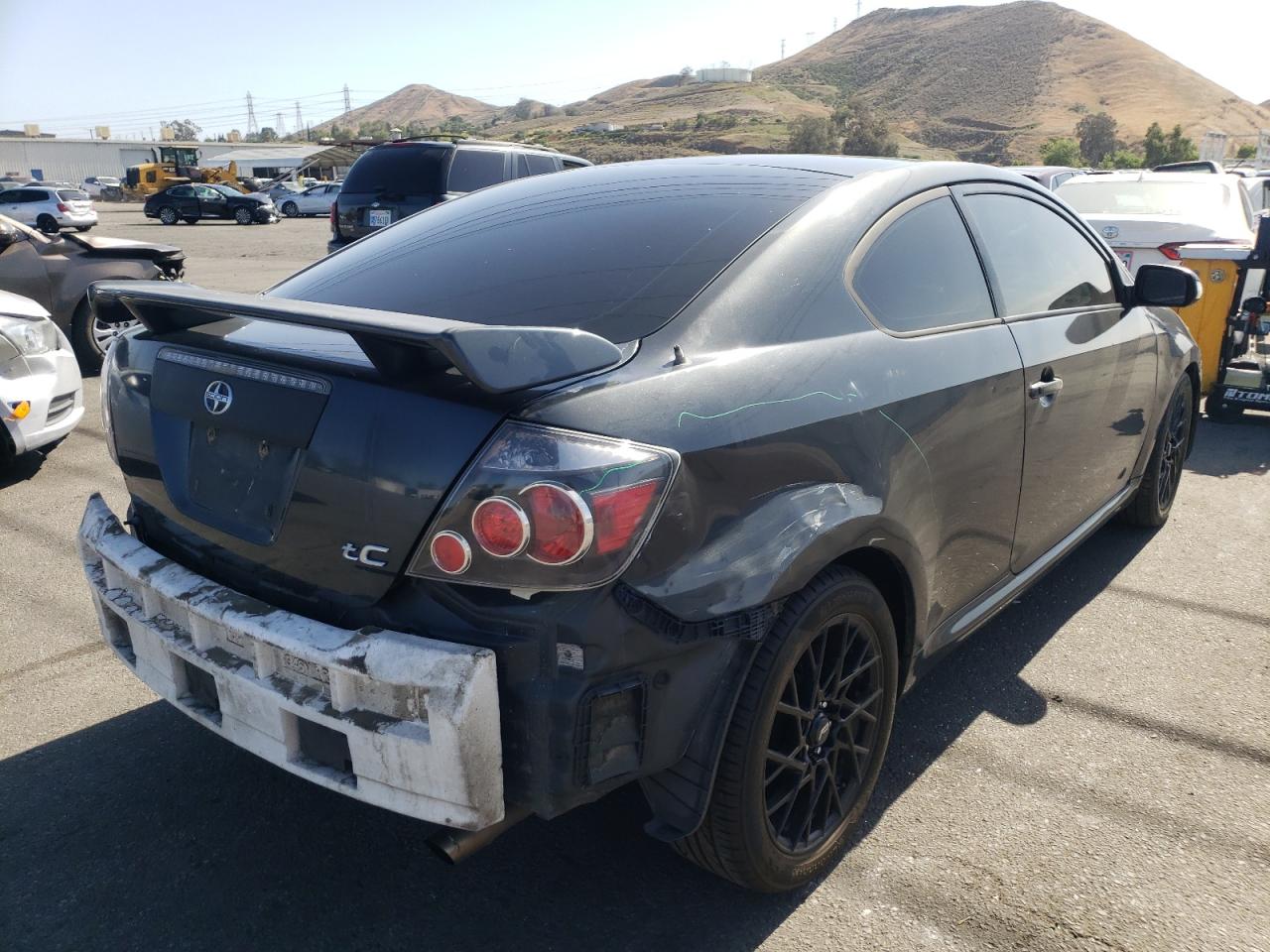 Photo 4 from auction – 2010 TOYOTA SCION TC with VIN JTKDE3B78A0317209