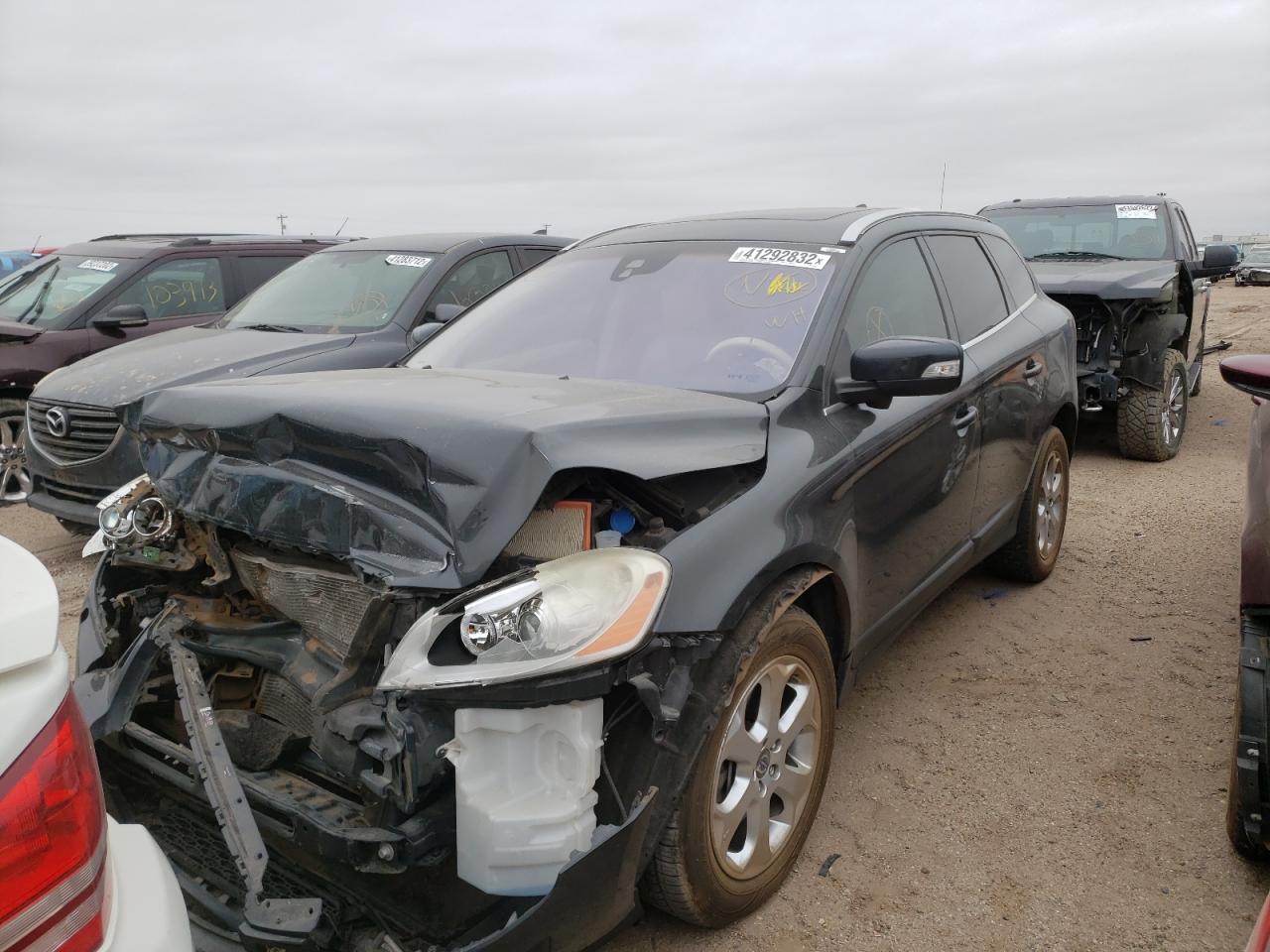 Photo 2 from auction – 2013 VOLVO XC60 3.2 with VIN YV4952DL2D2421427